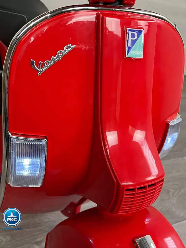 Moto electrica para niños Vespa Clasica Piaggio 12V Roja vista morro
