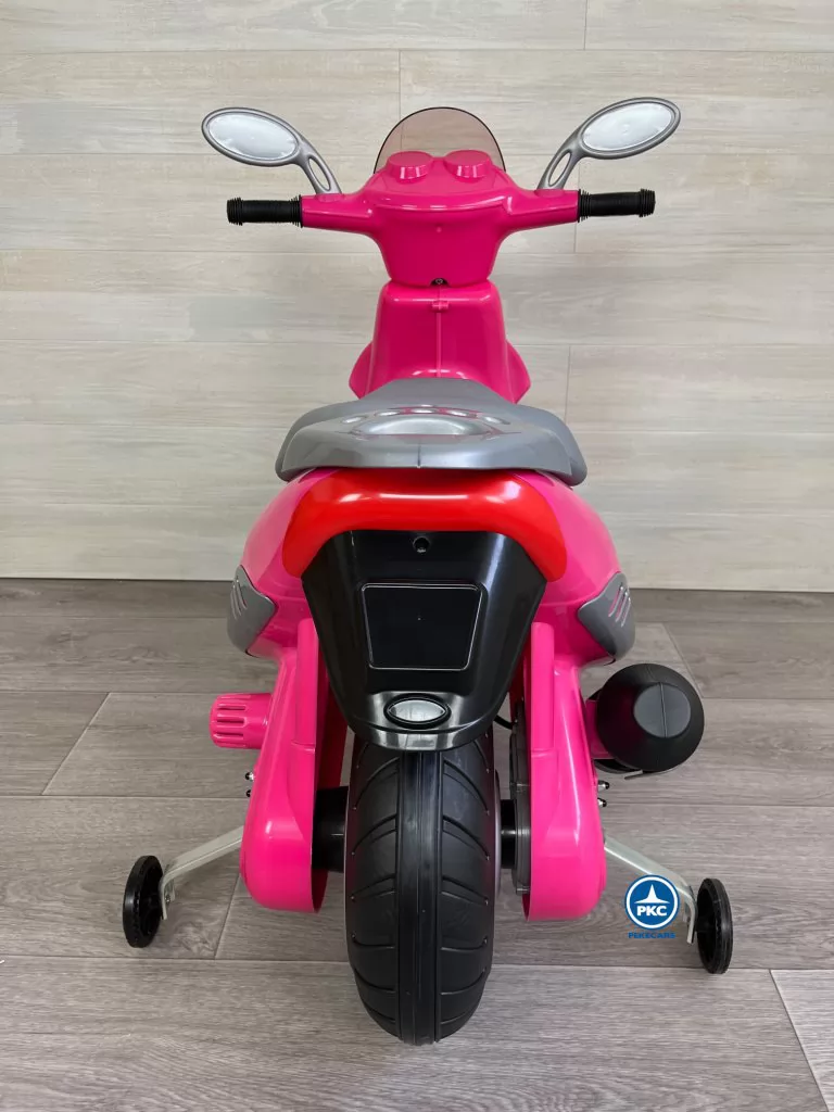 Scooter Duo 6v Injusa desde atrás