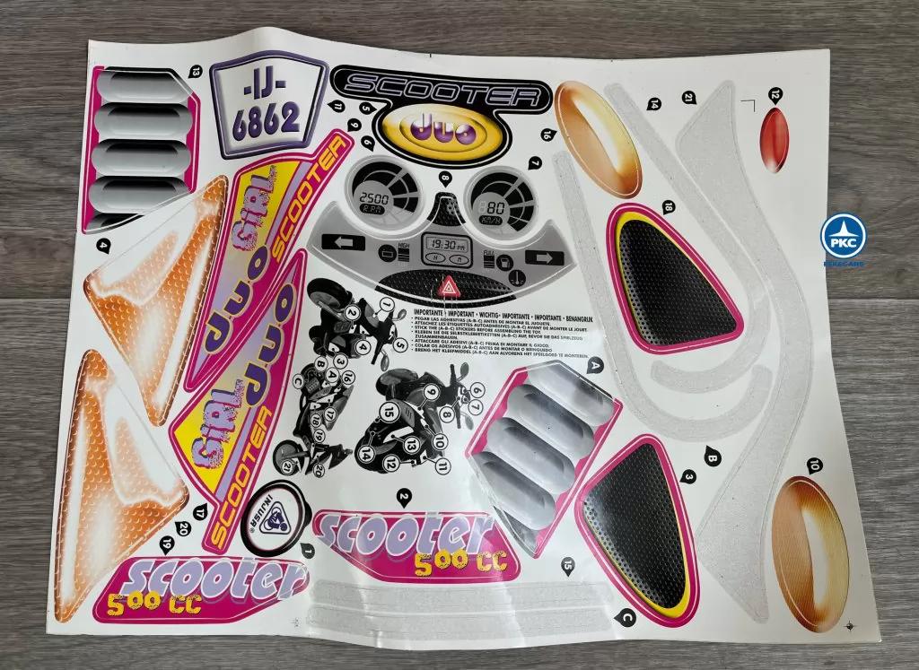 Scooter Duo 6v Injusa pegatinas