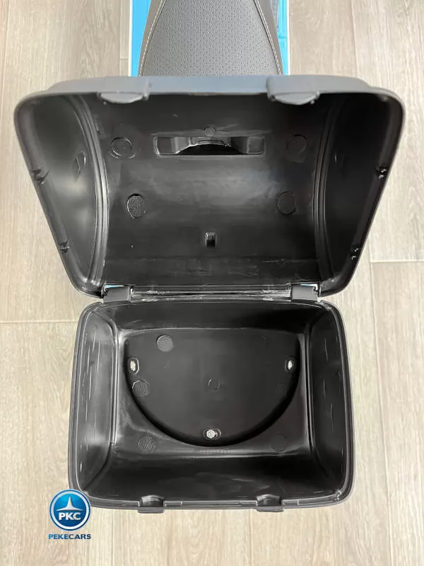 Moto electrica para niños Vespa Clasica Piaggio 12V Azul vista maletero
