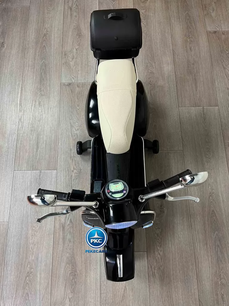 Moto electrica para niños Vespa Clasica Piaggio 12V Negra vista desde arriba