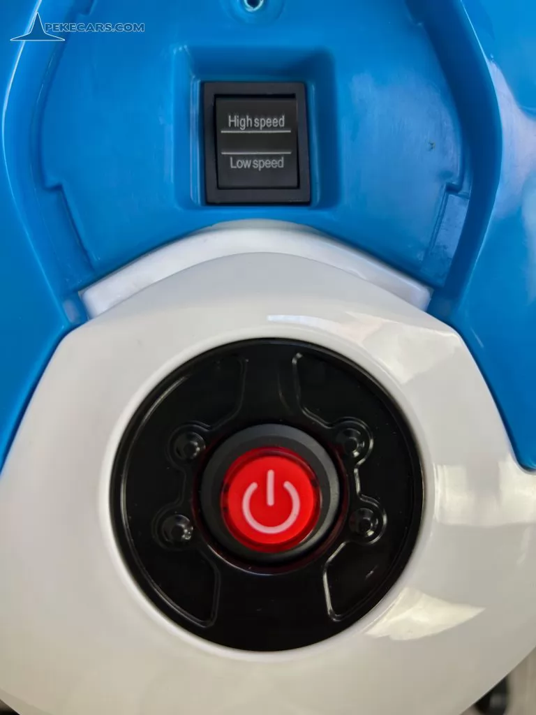 Moto eléctrica para niños BMW S1000RR BLANCA selector velocidades