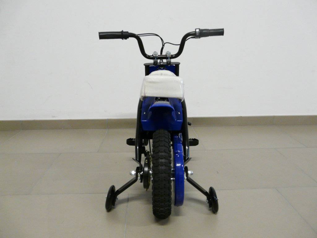 Moto electrica infantil Pekecars 24V 200W Azul trasera con ruedines