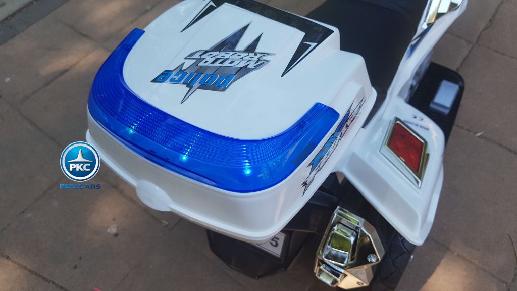 Moto de policia infantil 12v blanca con maletero trasero