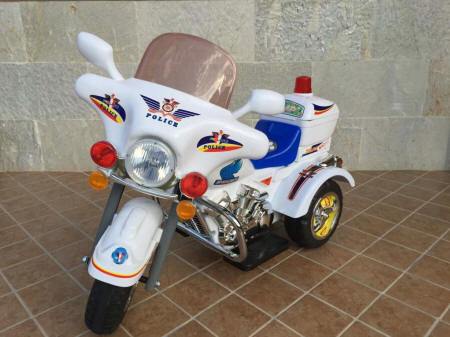 moto electrica policia niño