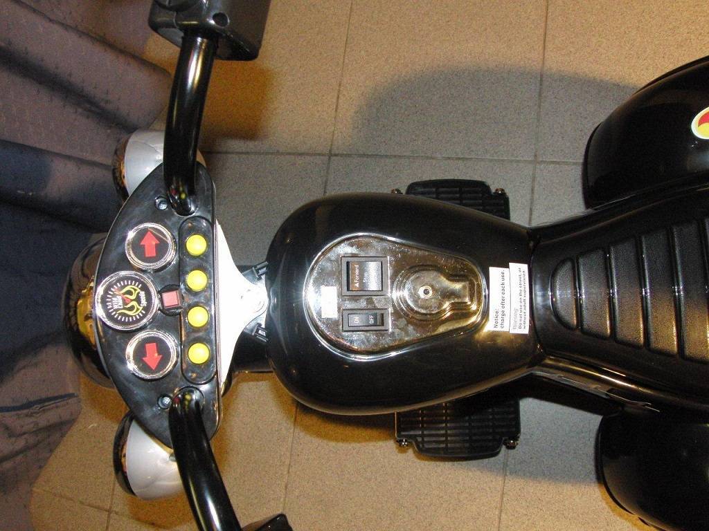 Moto electrica aventura salvaje