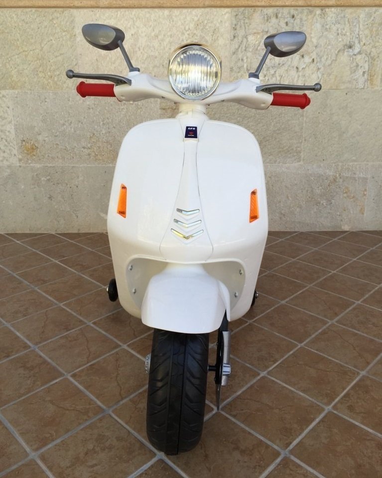 Vespa style 12V Blanca frontal