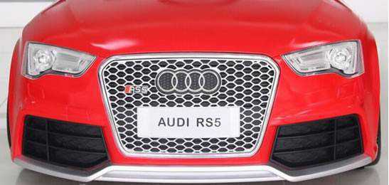 frontal audi rs5 rojo