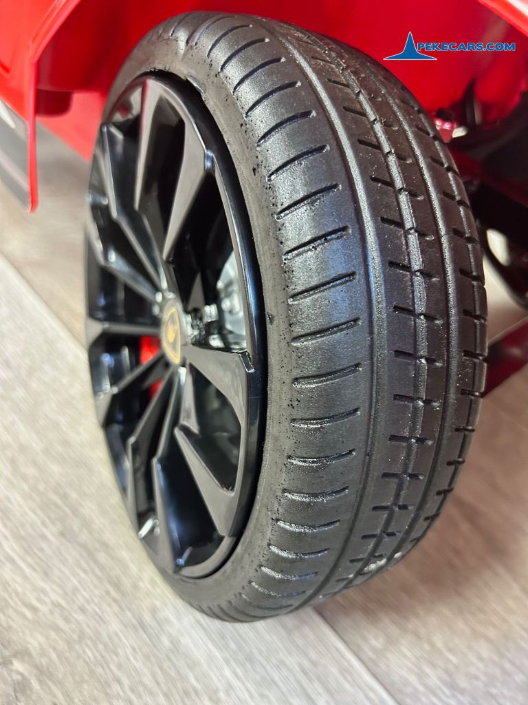 Lamborghini Urus rojo