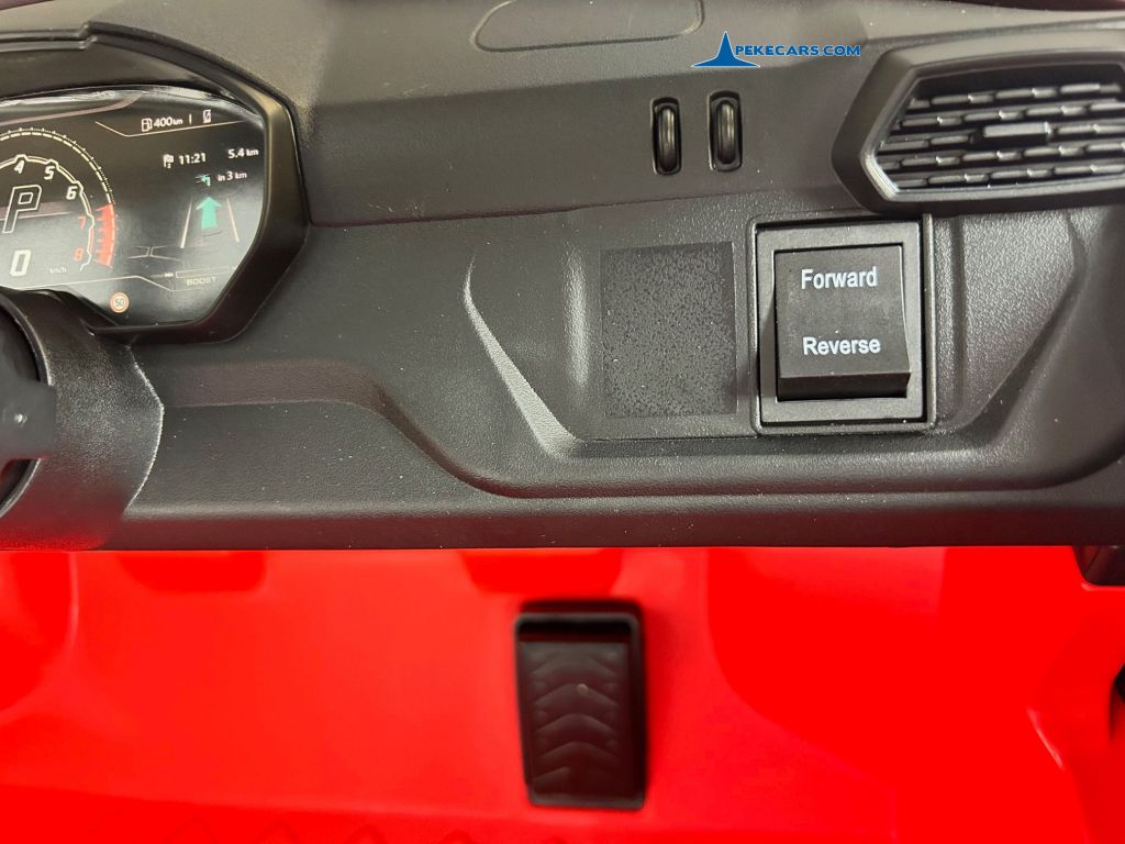 Lamborghini Urus rojo