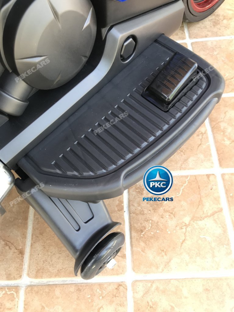 Moto electrica para niños BMW Style C 650 GT 12V Azul pedal acelerador