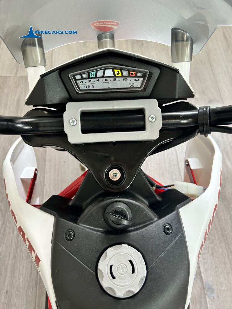 moto hypercross 12v outlet