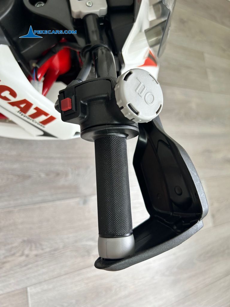 moto hypercross 12v outlet