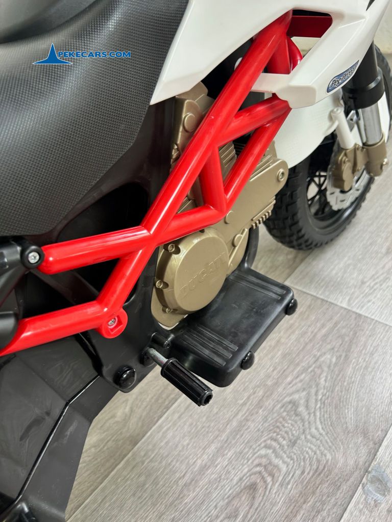 moto hypercross 12v outlet