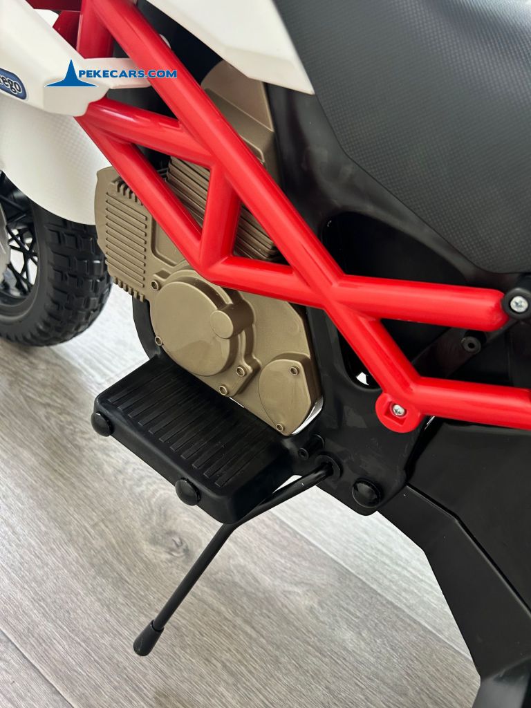 moto hypercross 12v outlet