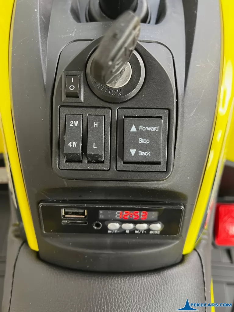 Quad eléctrico para niños Desert 12V 2.4G Amarillo botones