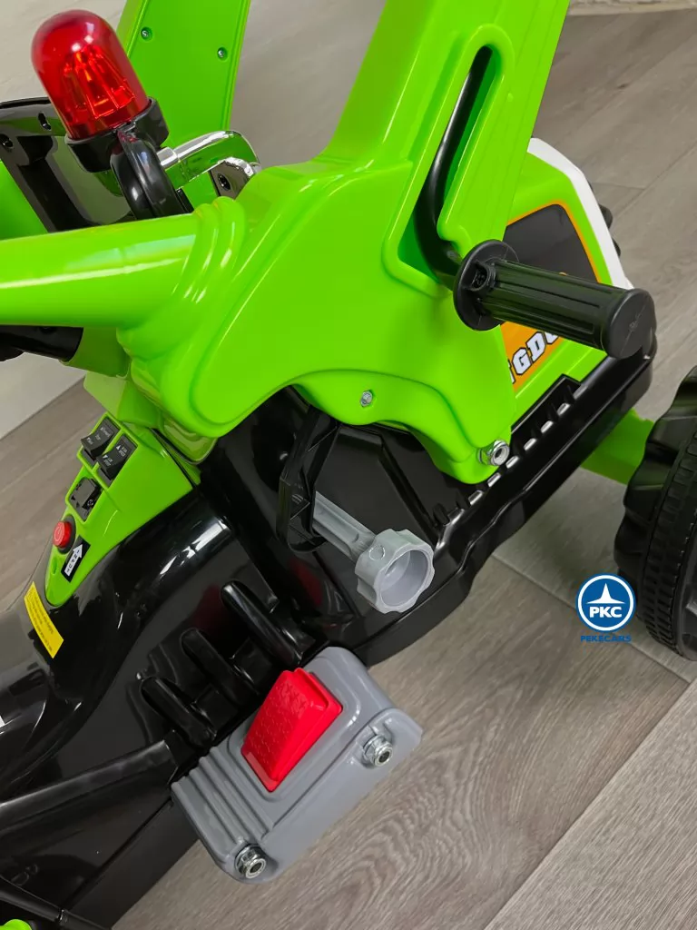 Tractor a batería claas style verde con pala delantera