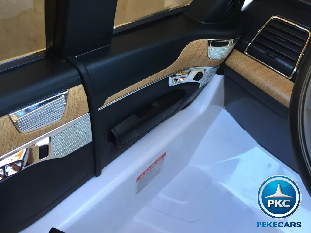 Coche electrico infantil Volvo XC90 Blanco detalles