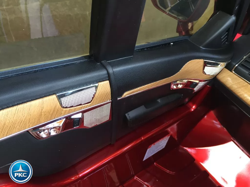 Coche electrico para niños Volvo XC90 Rojo Metalizado detalles simulando madera