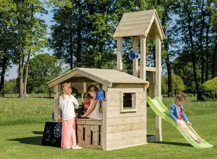 Parque infantil Lookout M con challenger - vista torre con casa