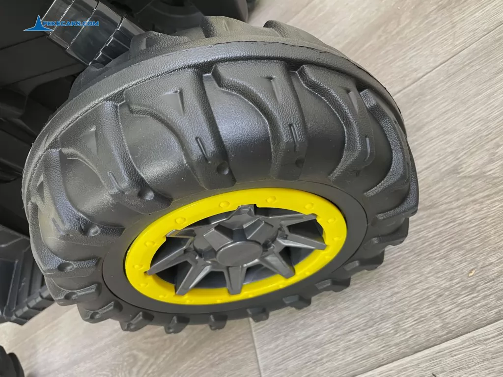 Quad Eléctrico ATR 12V 2.4G Amarillo ruedas