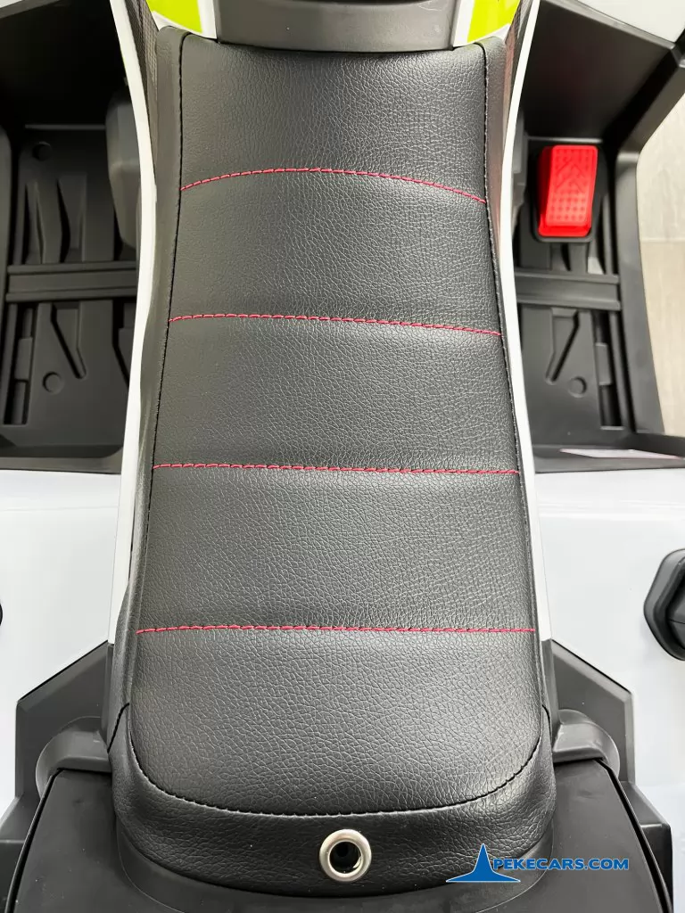 Quad Eléctrico Desert 12V 2.4G Blanco asiento