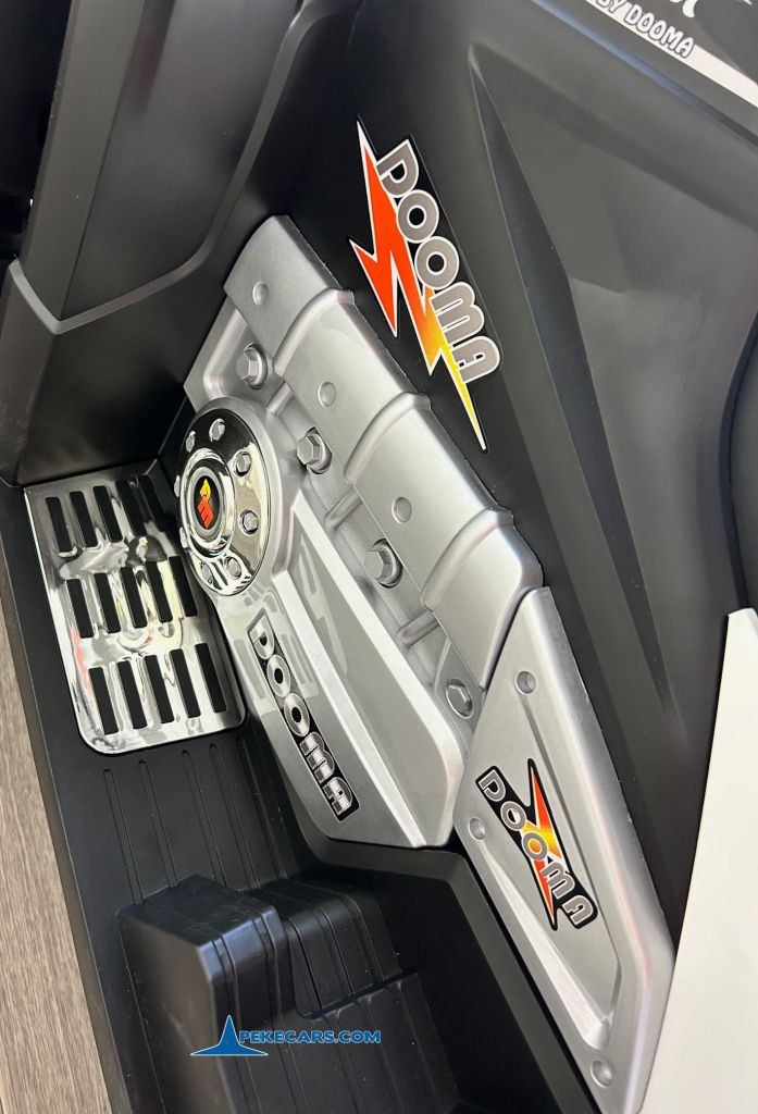 Quad Eléctrico Infantil Giga Quad 12V Blanco