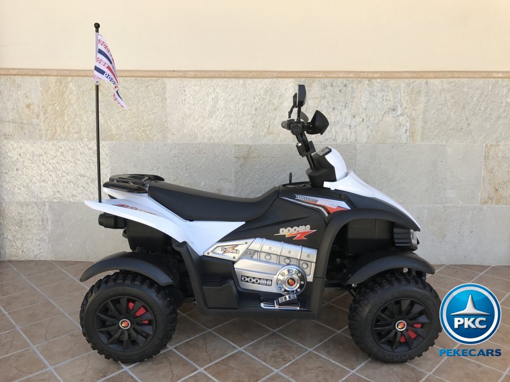 Quad Eléctrico Infantil Giga Quad 12V Blanco vista lateral