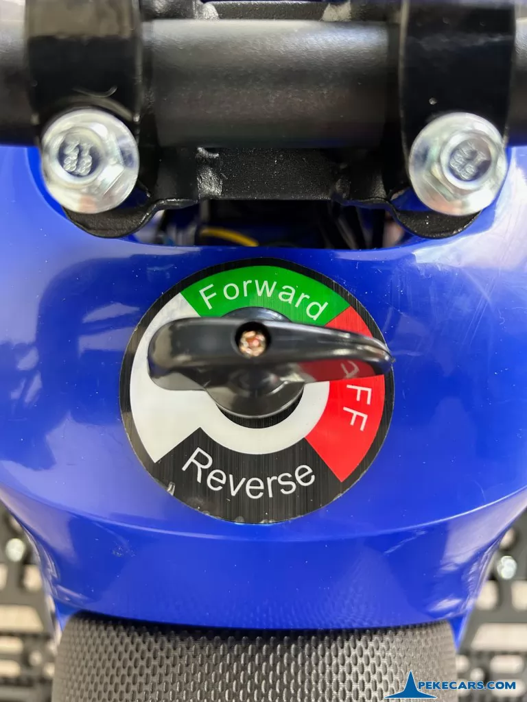 Quad Avenger 48V 1000W Azul velocidades