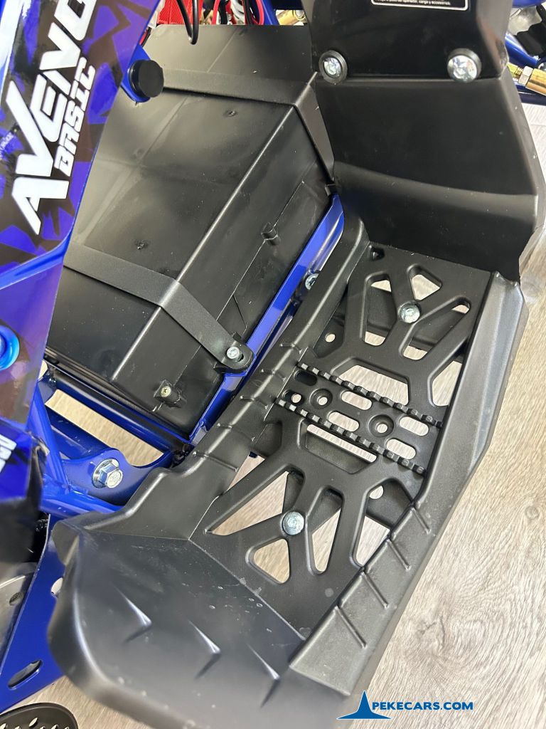 Quad Avenger 48V 1000W Azul para niños batería