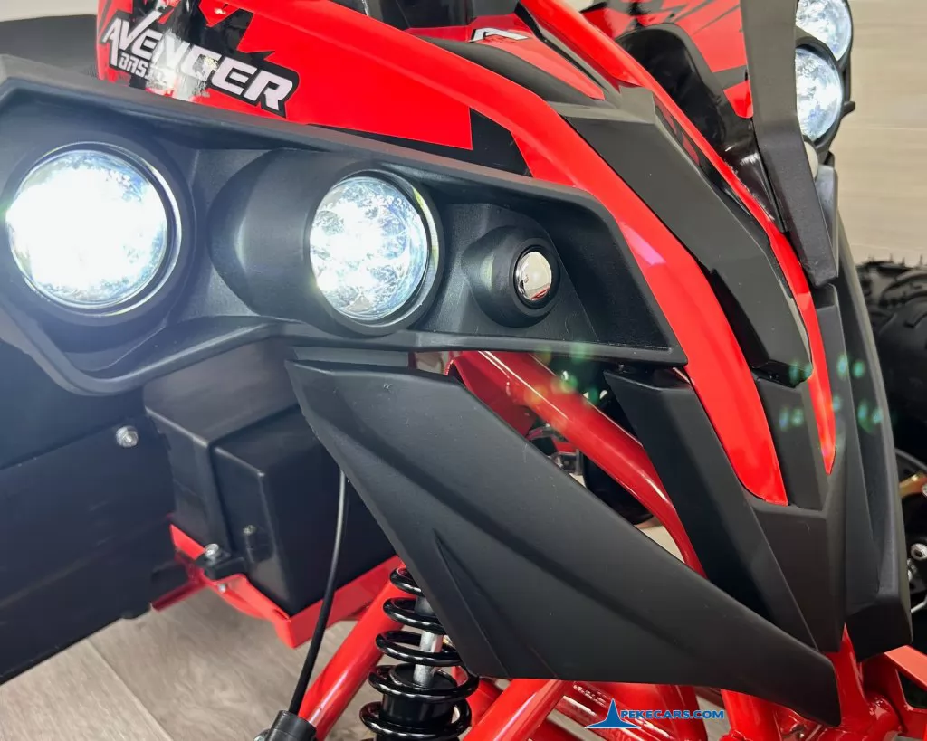 Quad Avenger 48V 1000W Rojo luces frontales