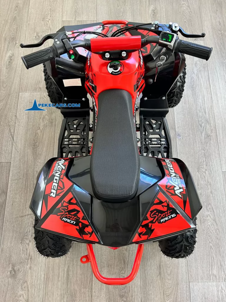 Quad Avenger 48V 1000W Rojo detalle arriba