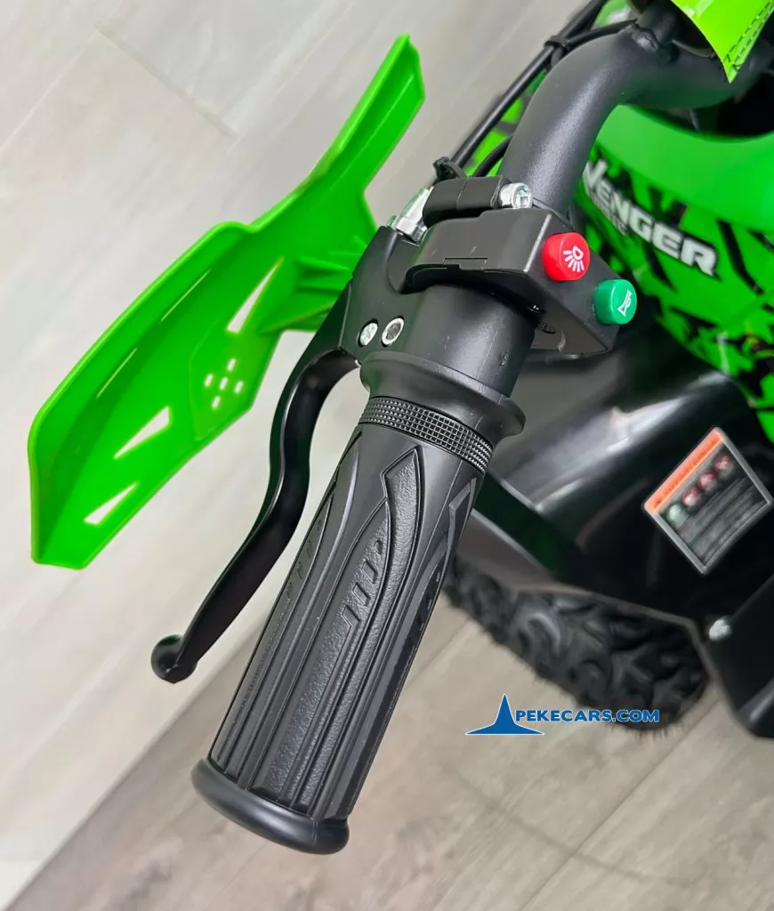 Quad Avenger 48V 1000W Verde manillar