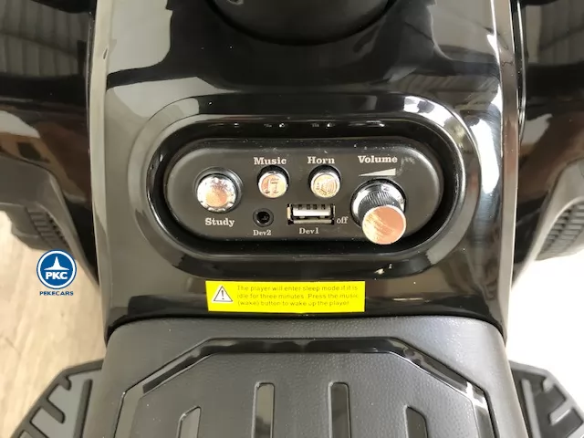 Quad Champion 5000 6V negro