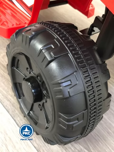 Quad Champion 5000 6V Rojo ruedas