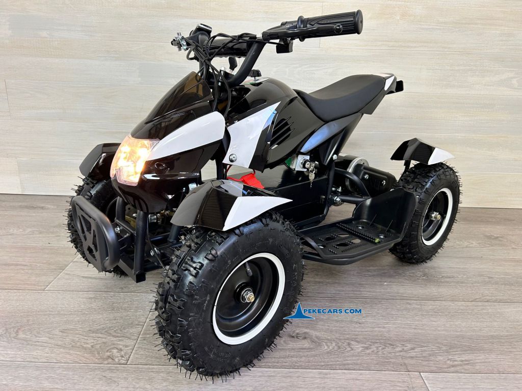 Quad Cobra 36V 800W Blanco perspectiva