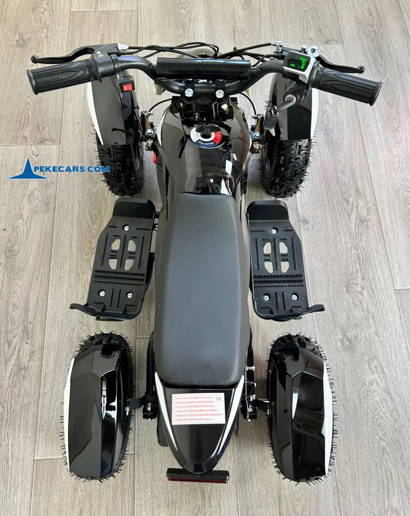 Quad Cobra 36V 800W Blanco vista aérea