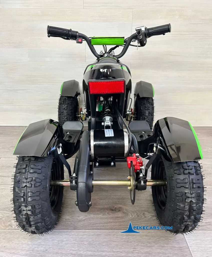 Quad Cobra 36V 800W Verde parte trasera