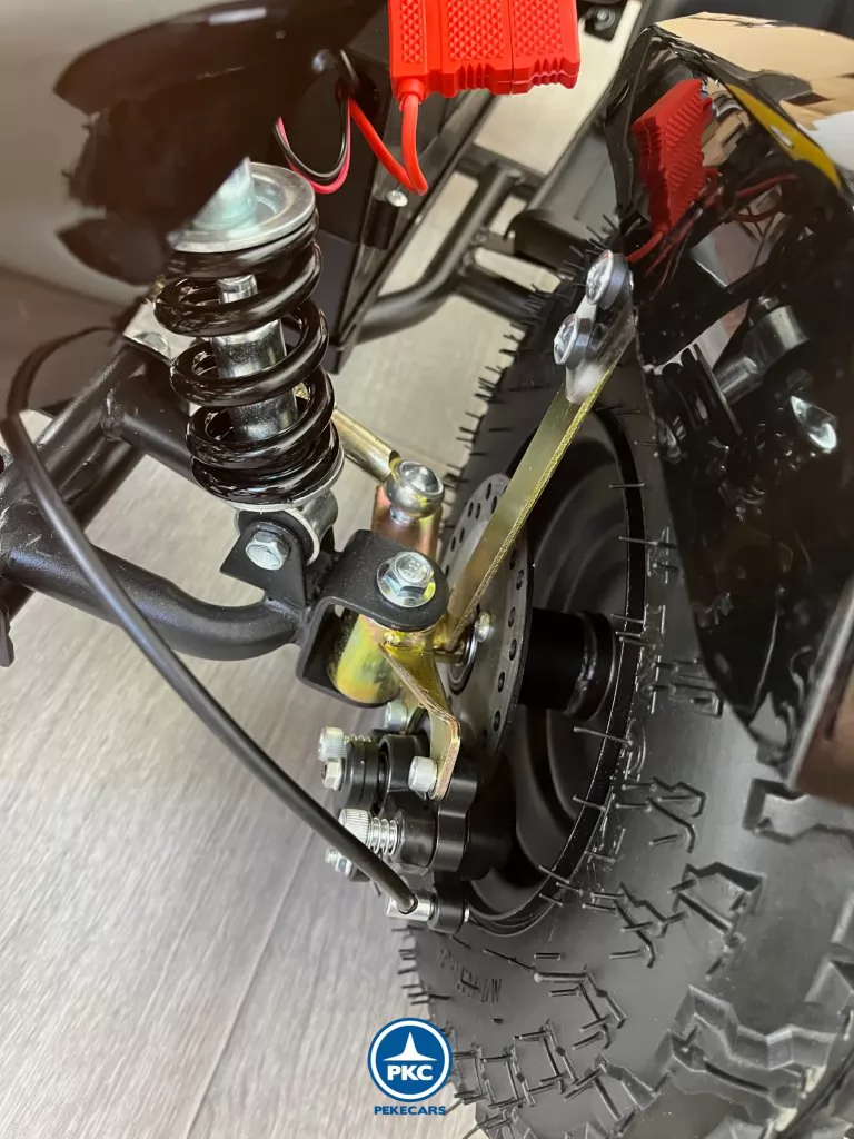Quad electrico para niños Cobra 36V 800W Amarillo suspension