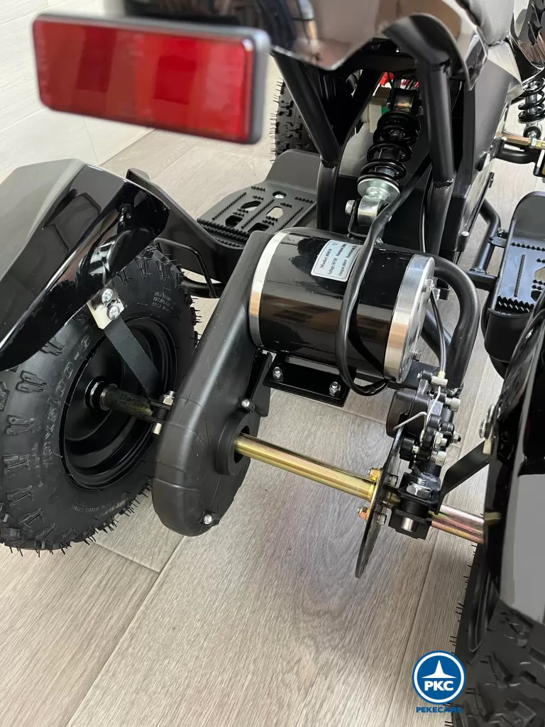 Quad electrico para niños Cobra 36V 800W Rojo eje trasero