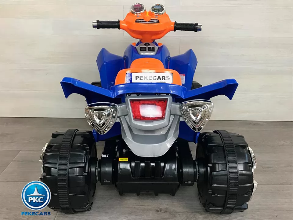 Quad eléctrico infantil Pekecars doble velocidad Azul vista de frente