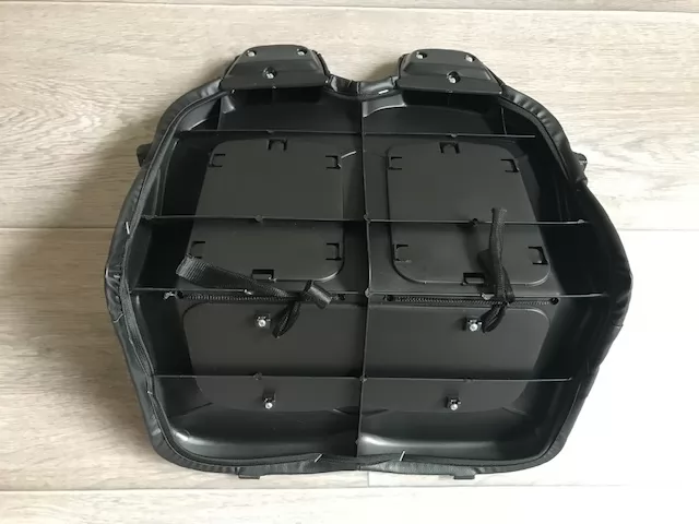 Asiento polipiel A211 vista atrás