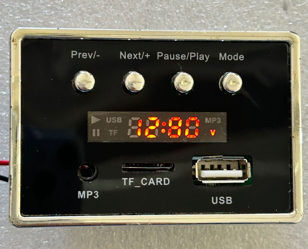 Display sonido y altavoz coche eléctrico para niños