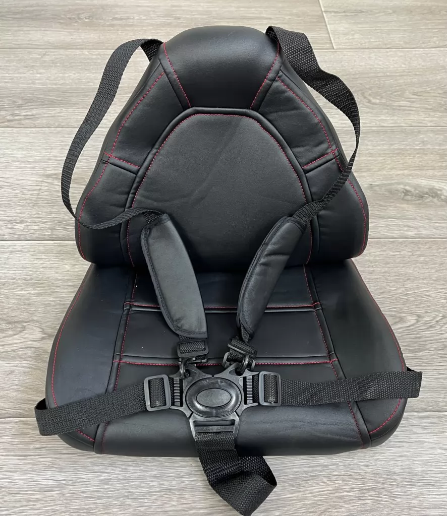 Asiento en polipiel de repuesto modelo A224