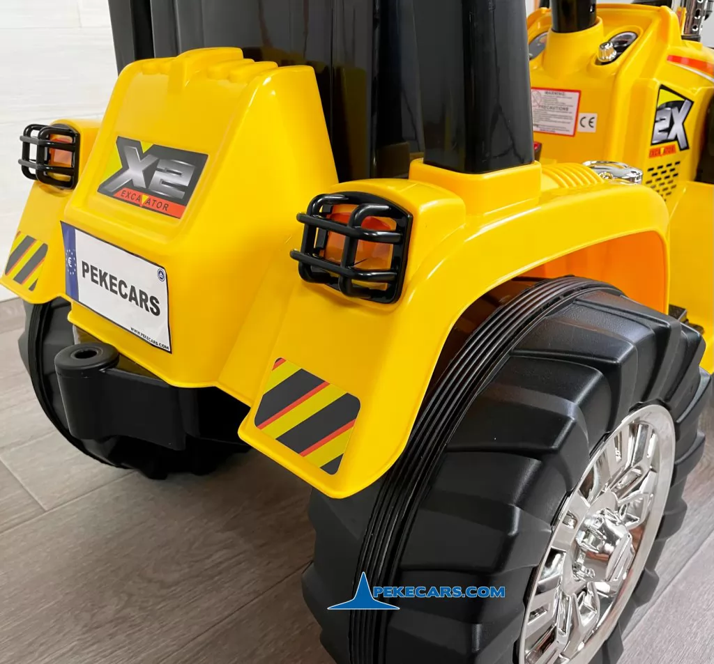 Tractor Eléctrico Peketrac 1005 12V 2.4G Amarillo luces traseras