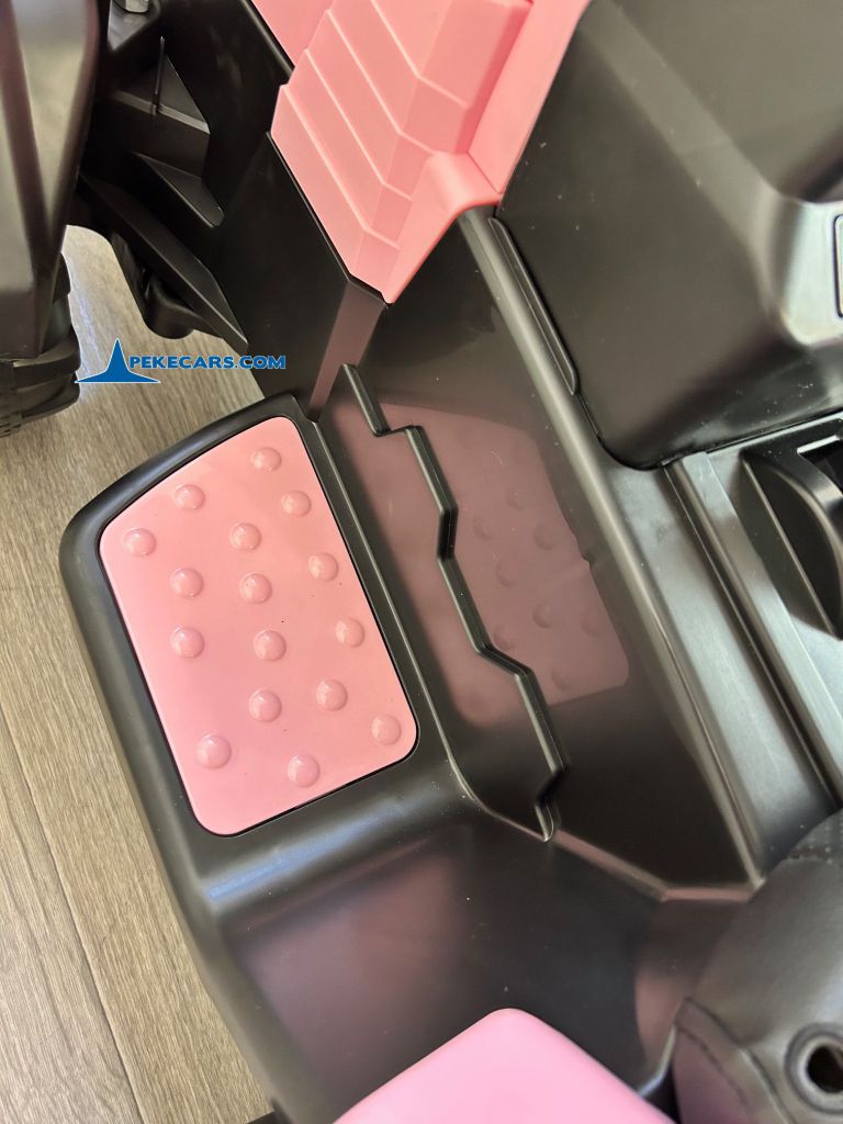 tractores infantiles peketrac 4200 12v rosa con remolque estriberas