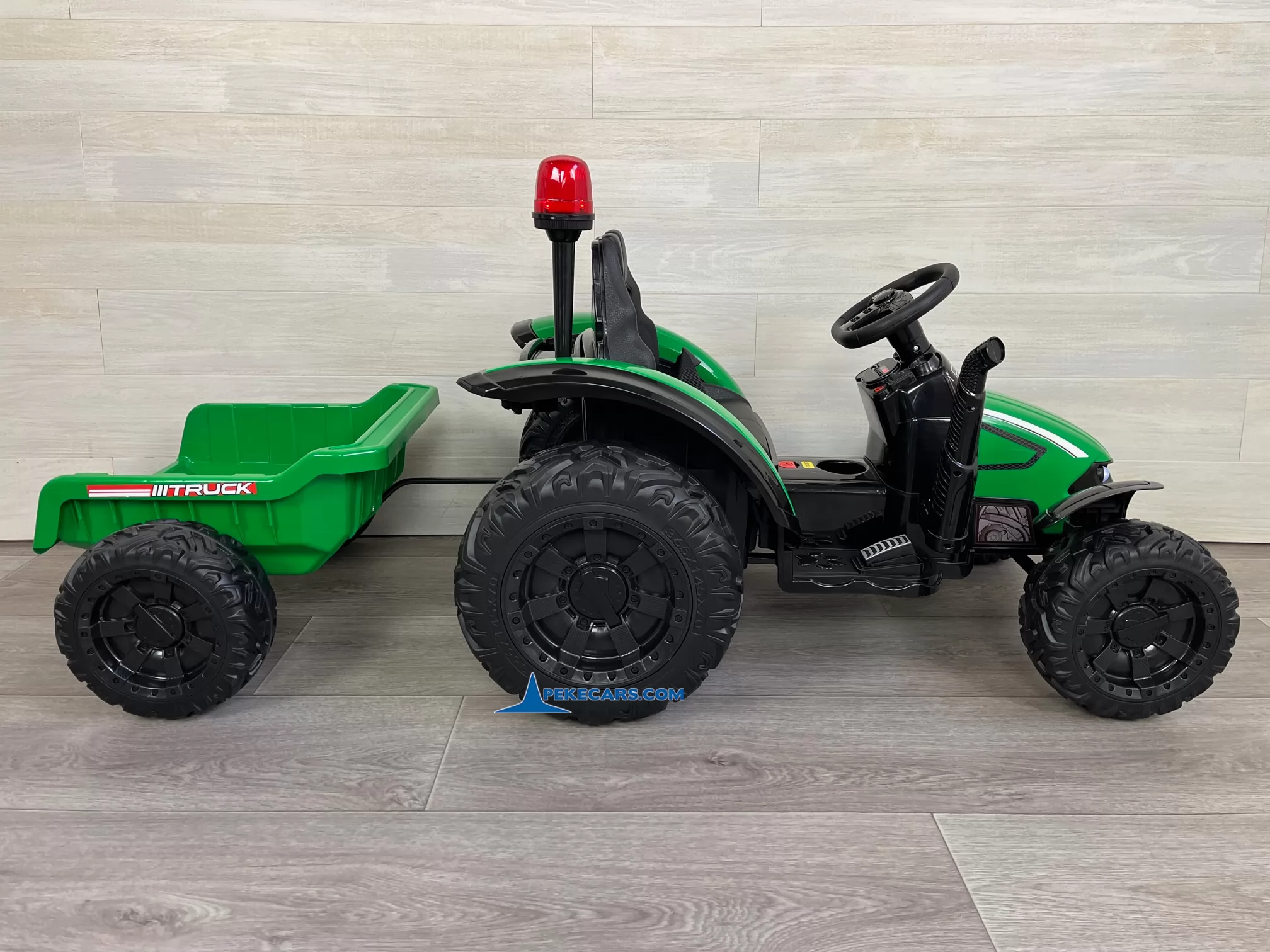 tractor de bateria peketrac 9100 verde