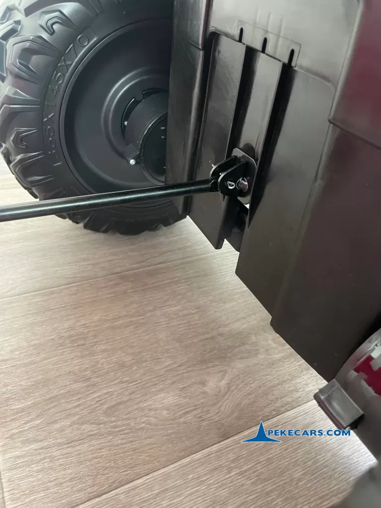 Tractor Electrico Peketrac 9100 Rosa con Mando 2.4G y Remolque