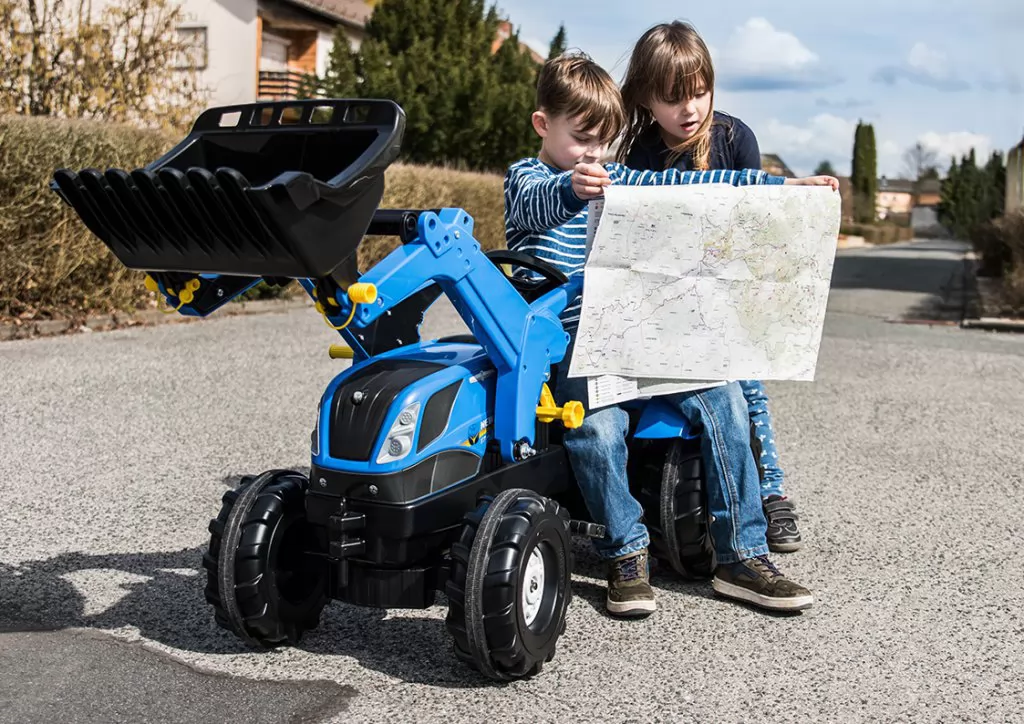 Tractor New Holland Junior con Pala