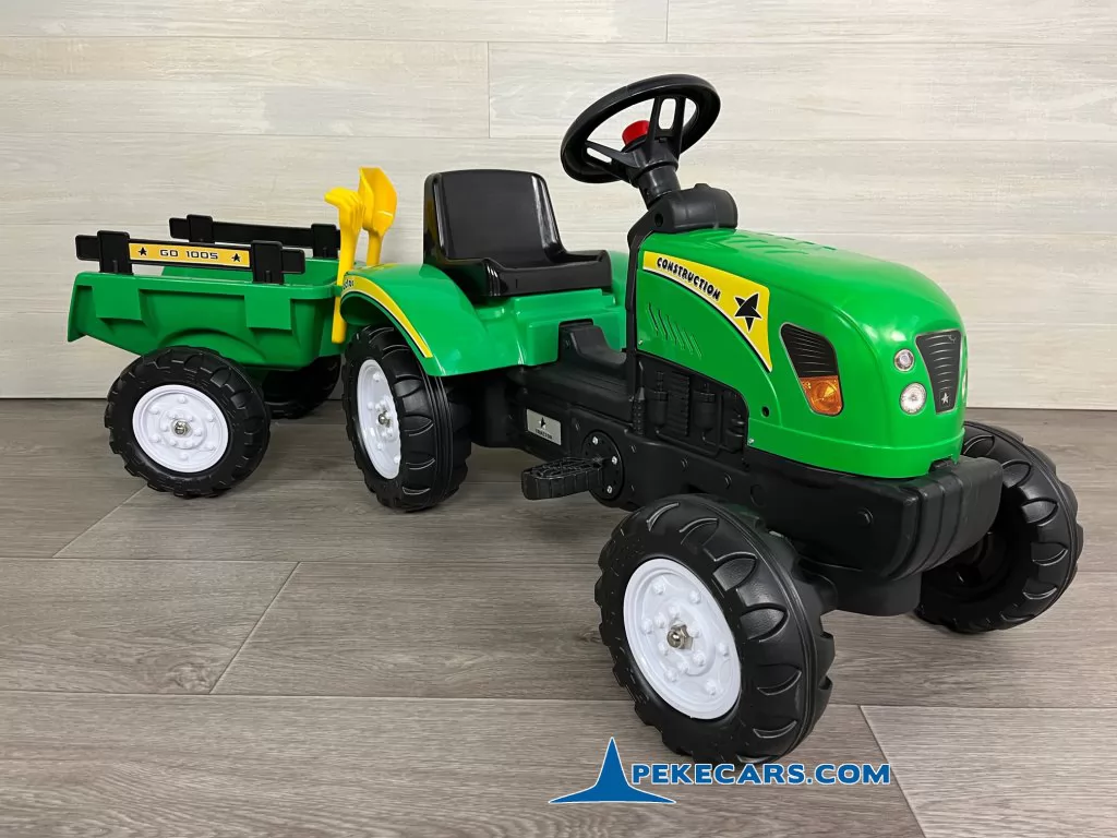 Tractor a pedales 3001 con remolque